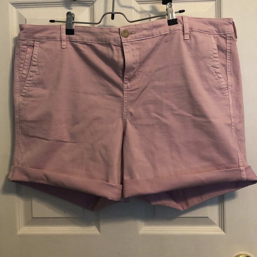 Torrid chino shorts NWT